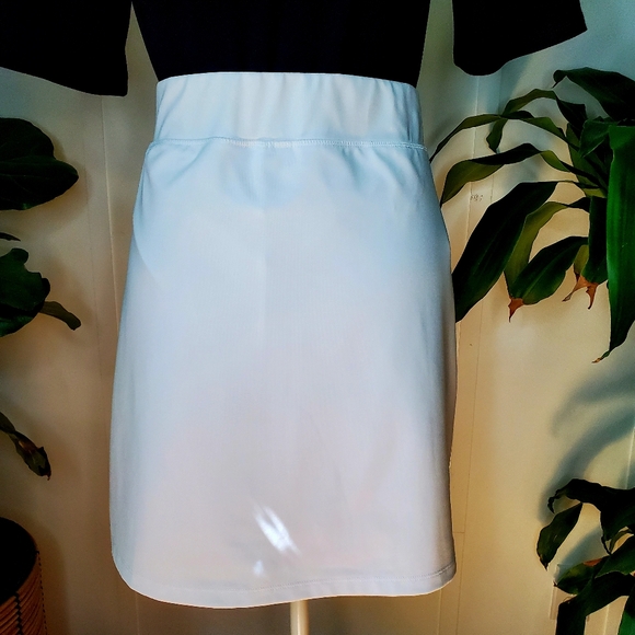 J Crew Factory Active Skort, White, Size L - Picture 3 of 6